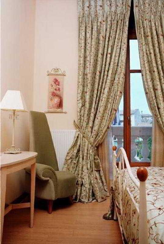 Bella Venezia Hotel Corfu (city)